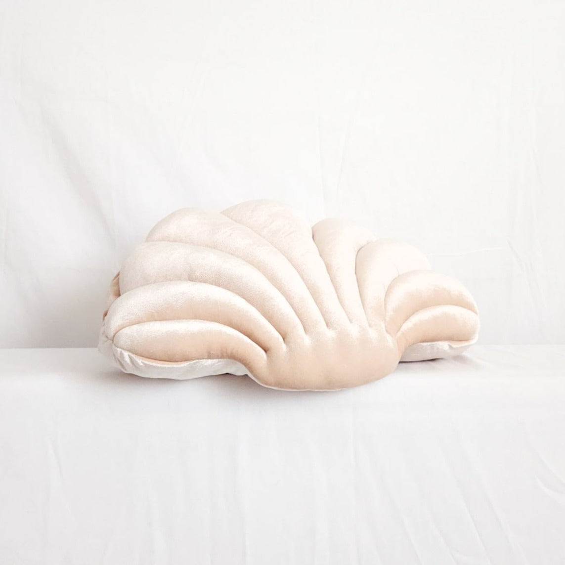 Perla Beige Velvet 21" Shell Pillow | Dusk & Bloom