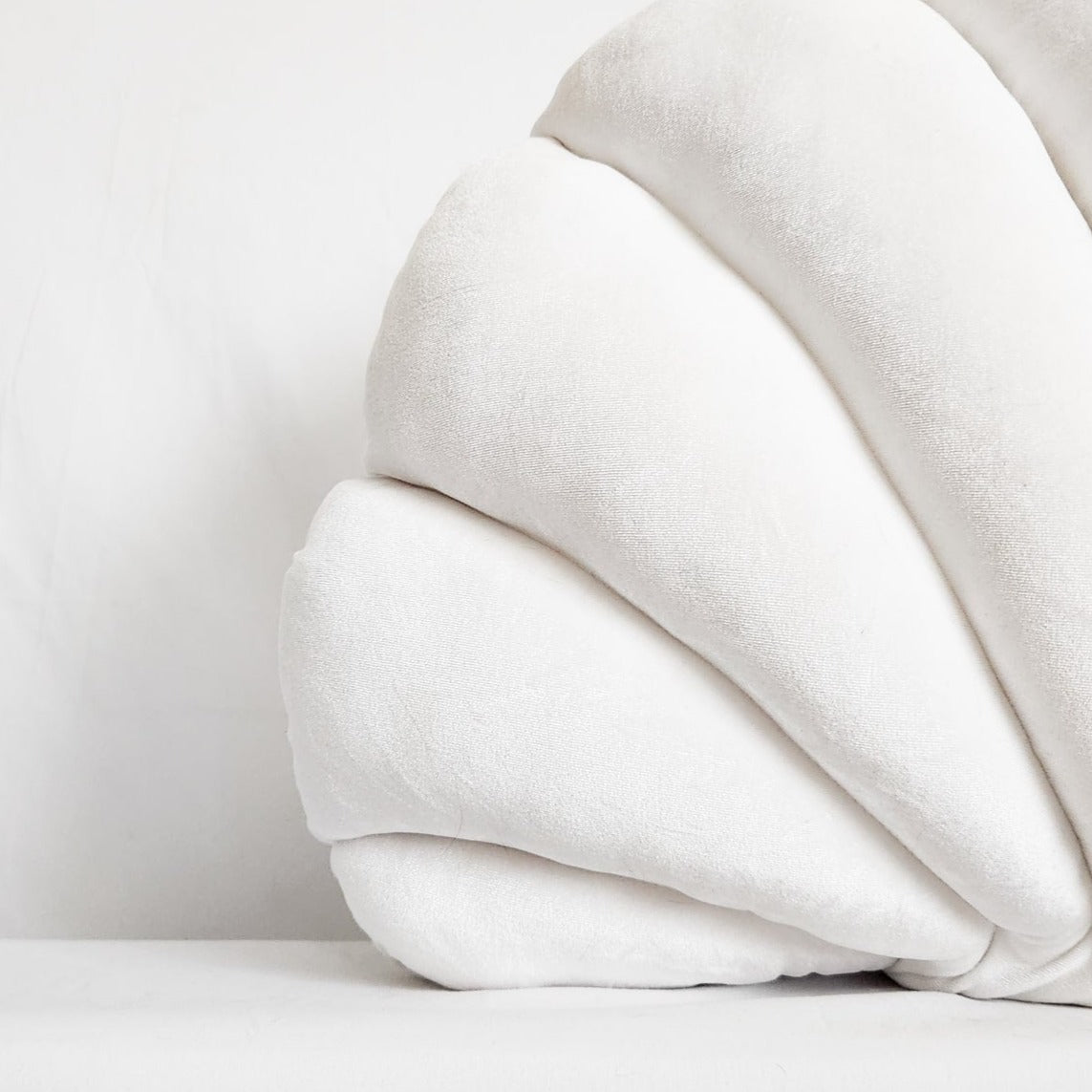Perla White Velvet Shell Pillow | Dusk & Bloom