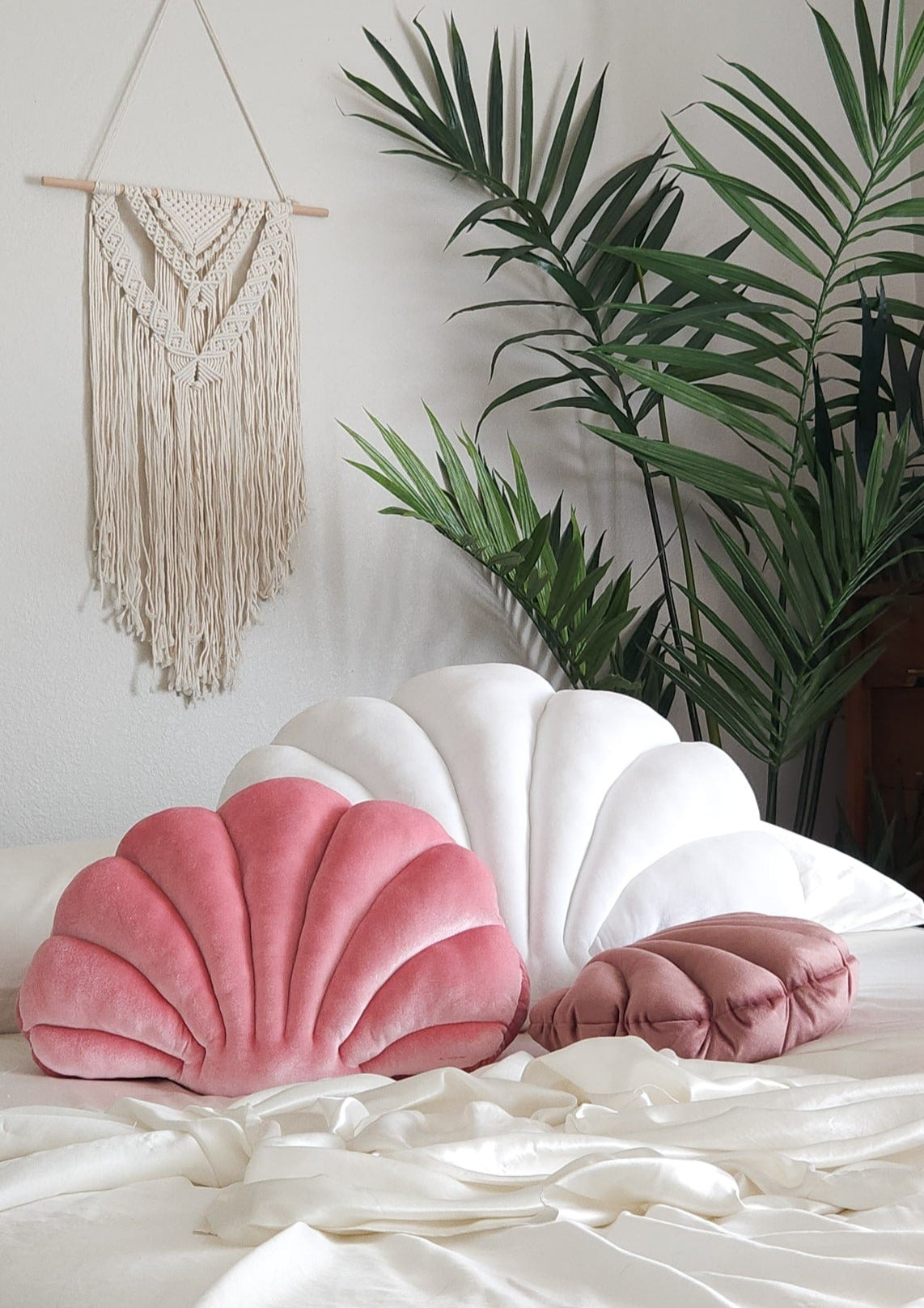 Perla White Velvet Shell Pillow (Special Order)