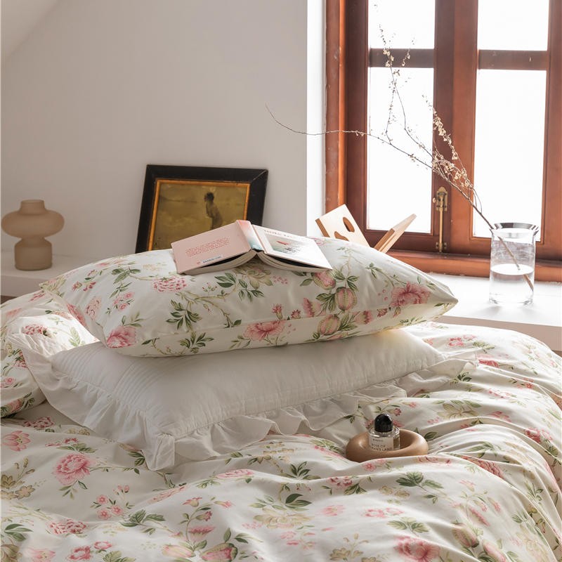 Anna Ivory Cottagecore Floral Duvet Cover Set with Pink Sheet | Dusk & Bloom