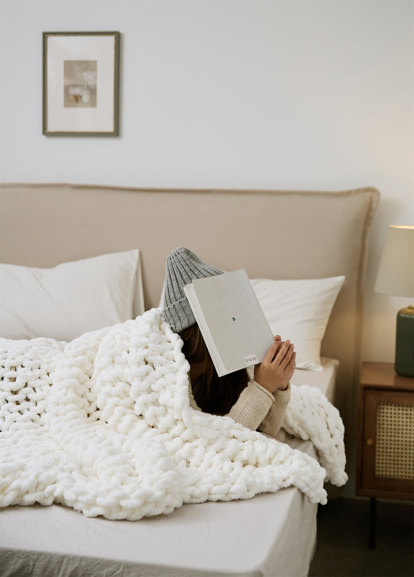 Serenity White Chenille Chunky Knit Throw Blanket (51" x 63") | Dusk & Bloom