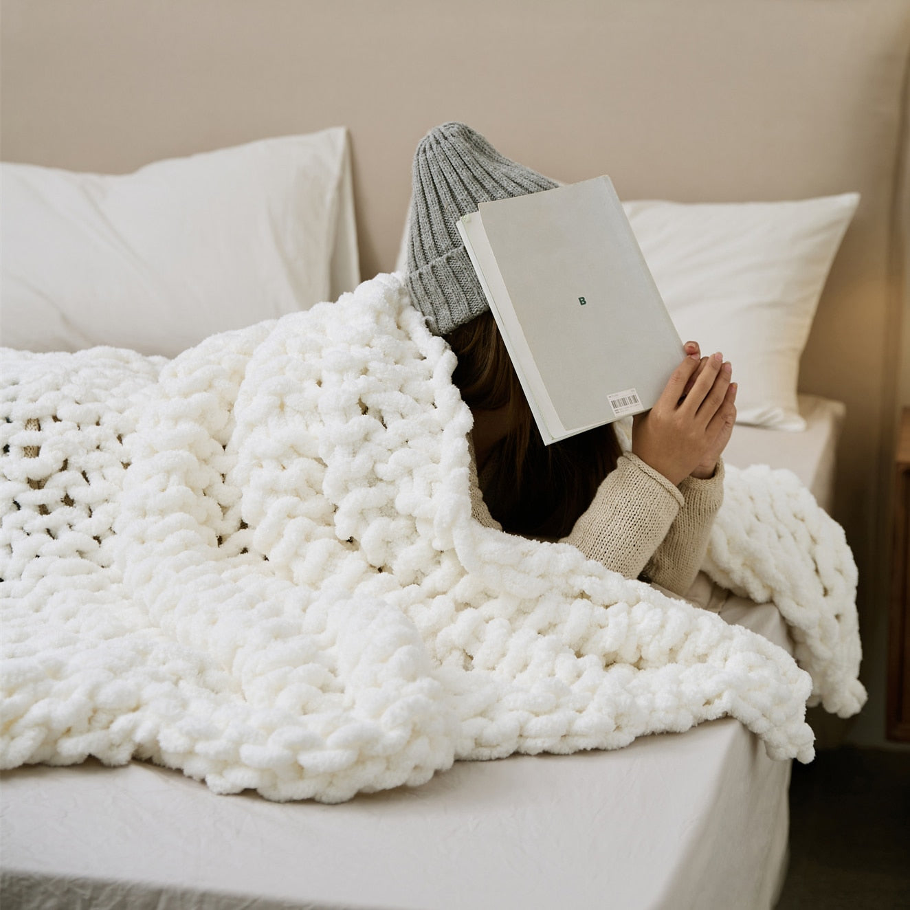 Serenity White Chenille Chunky Knit Throw Blanket (51" x 63") | Dusk & Bloom