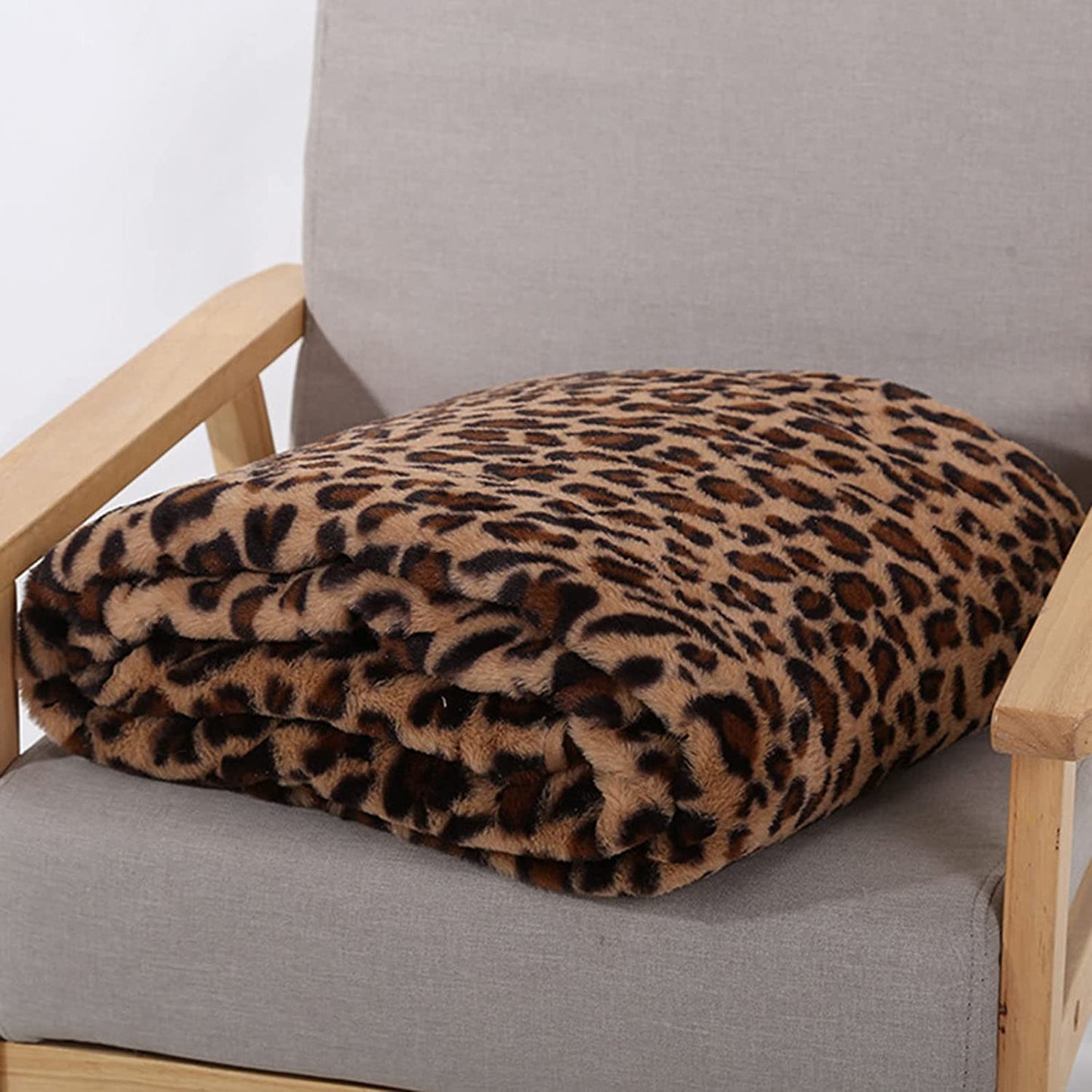 Tafari Brown Leopard Faux Fur Throw Blanket (Long) | Dusk & Bloom