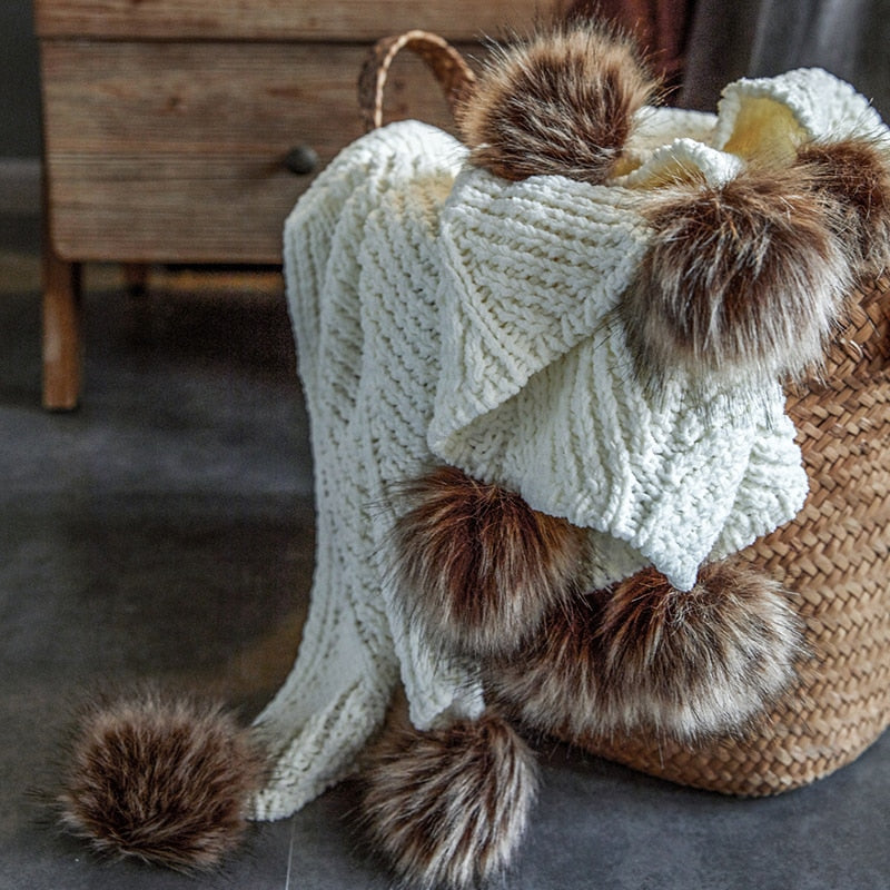Gigi White Chenille Pom-Pom Throw Blanket | Dusk & Bloom