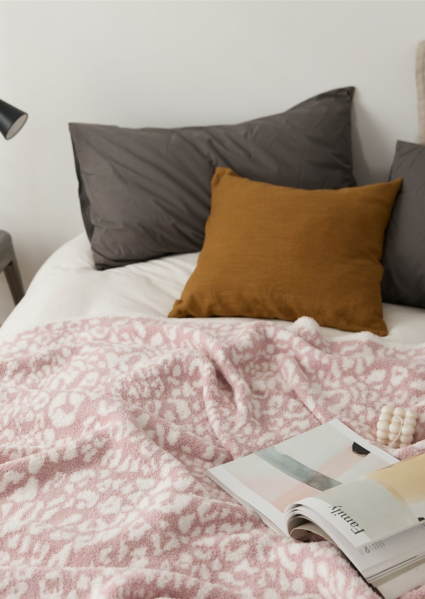 Amara Pink Leopard Microfiber Throw Blanket (51" x 63", Reversible) | Dusk & Bloom