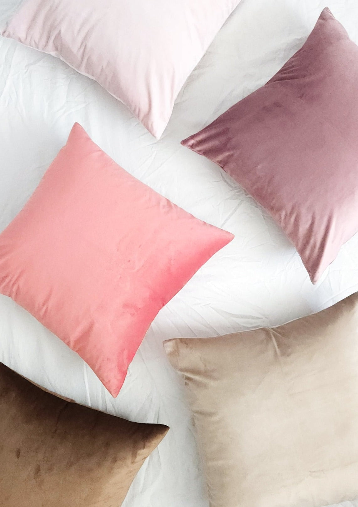 Victoria II Mauve Velvet Pillow Cover | Dusk & Bloom