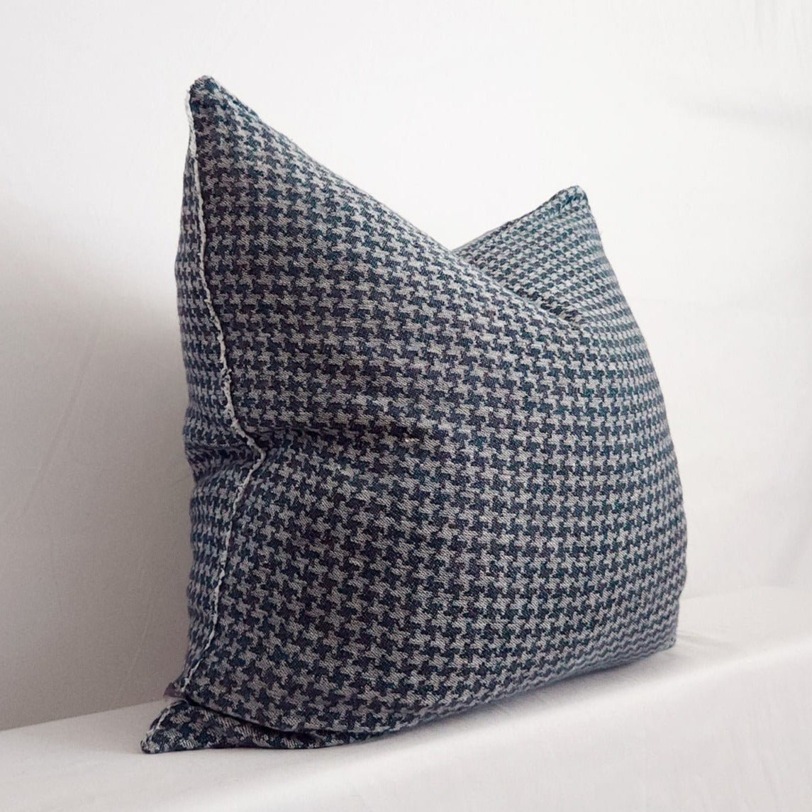 Ordonne Blue Houndstooth Linen 20" Throw Pillow Cover | Dusk & Bloom